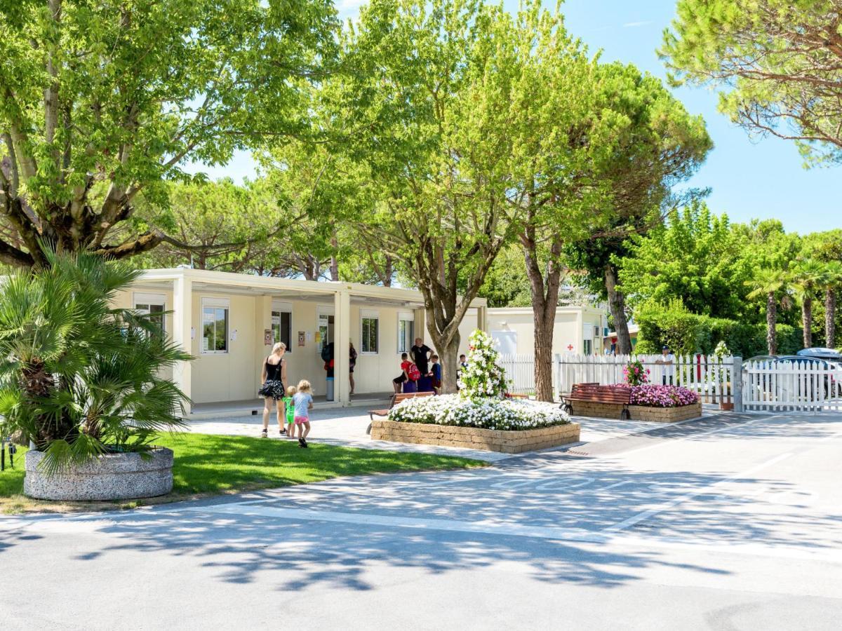 Holiday Home Residence Village-1 By Interhome Cavallino-Treporti Exterior foto